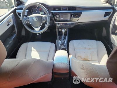 Zdjęcie 8 z 13 samochodu: 2015 TOYOTA COROLLA LE VIN:5YFBURHE2FP362685 - miniatura