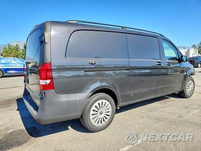 Trzecie zdjęcie samochodu z tyłu: 2022 MERCEDES-BENZ METRIS VIN:W1YV0CEY4N4170363 - miniatura