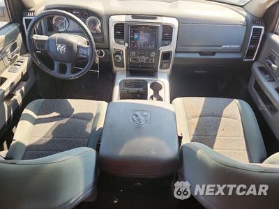 Zdjęcie 8 z 12 samochodu: 2019 RAM 1500 CLASSIC SLT VIN:1C6RR6LT2KS549428 - miniatura