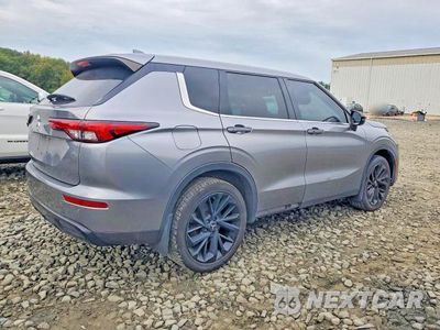 Czwarte zdjęcie samochodu z boku: 2022 MITSUBISHI OUTLANDER SE VIN:JA4J4UA89NZ078102 - miniatura