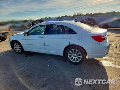 Drugie zdjęcie samochodu z przodu: 2013 CHRYSLER 200 TOURING VIN:1C3CCBBG8DN731993 - miniatura