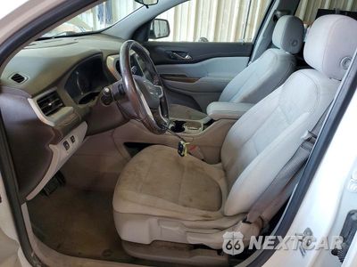 Zdjęcie 7 z 13 samochodu: 2020 GMC ACADIA SLE VIN:1GKKNKLA0LZ225291 - miniatura