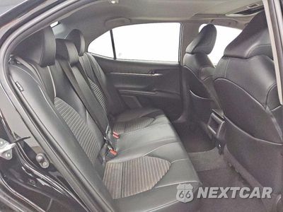 Zdjęcie 10 z 12 samochodu: 2021 TOYOTA CAMRY SE VIN:4T1G11AK0MU521313 - miniatura