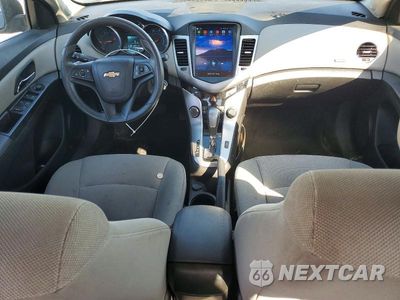 Zdjęcie 8 z 12 samochodu: 2015 CHEVROLET CRUZE LT VIN:1G1PC5SB9F7270984 - miniatura