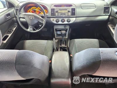 Zdjęcie 8 z 12 samochodu: 2005 TOYOTA CAMRY SE VIN:4T1BE32K05U058177 - miniatura