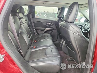 Zdjęcie 11 z 13 samochodu: 2019 JEEP CHEROKEE LATITUDE PLUS VIN:1C4PJMLX2KD155771 - miniatura