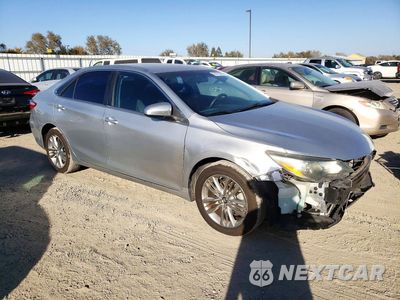 Czwarte zdjęcie samochodu z boku: 2016 TOYOTA CAMRY SE VIN:4T1BF1FK1GU525587 - miniatura