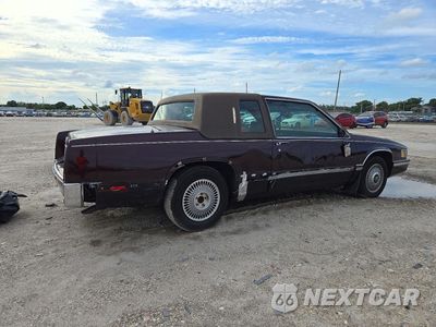 Trzecie zdjęcie samochodu z tyłu: 1993 CADILLAC DEVILLE VIN:1G6CD13B8P4233618 - miniatura