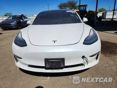Piąte zdjęcie samochodu w środku: 2019 TESLA MODEL 3 VIN:5YJ3E1EA5KF482474 - miniatura