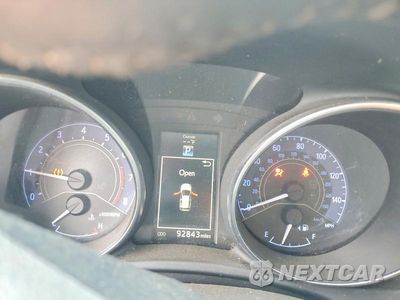 Zdjęcie 9 z 12 samochodu: 2016 SCION IM BASE VIN:JTNKARJE3GJ520133 - miniatura