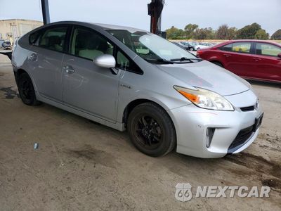 Czwarte zdjęcie samochodu z boku: 2012 TOYOTA PRIUS TWO VIN:JTDKN3DUXC1544707 - miniatura