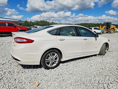 Trzecie zdjęcie samochodu z tyłu: 2015 FORD FUSION TITANIUM PHEV VIN:3FA6P0SU2FR293856 - miniatura