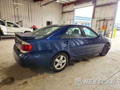 Trzecie zdjęcie samochodu z tyłu: 2005 TOYOTA CAMRY SE VIN:4T1BE32K05U058177 - miniatura