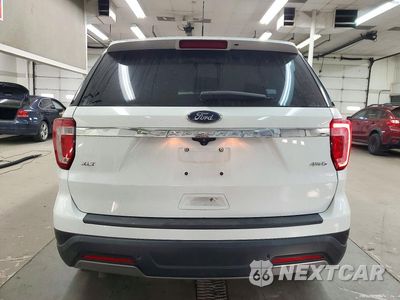Zdjęcie 6 z 13 samochodu: 2019 FORD EXPLORER XLT VIN:1FM5K8D82KGA92295 - miniatura