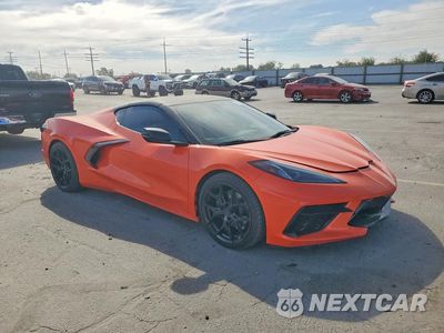 Czwarte zdjęcie samochodu z boku: 2021 CHEVROLET CORVETTE STINGRAY 2LT VIN:1G1YB2D4XM5112991 - miniatura