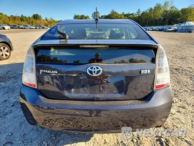 Zdjęcie 6 z 12 samochodu: 2011 TOYOTA PRIUS THREE VIN:JTDKN3DU3B5331542 - miniatura