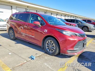 Czwarte zdjęcie samochodu z boku: 2023 TOYOTA SIENNA LE VIN:5TDKRKEC7PS178749 - miniatura