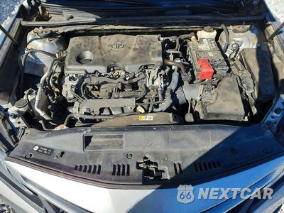 Zdjęcie 11 z 12 samochodu: 2018 TOYOTA CAMRY SE VIN:4T1B11HK8JU653697 - miniatura