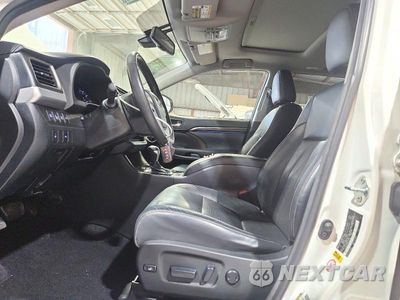 Zdjęcie 7 z 13 samochodu: 2014 TOYOTA HIGHLANDER LIMITED VIN:5TDDKRFH8ES052154 - miniatura
