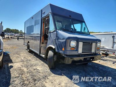 Czwarte zdjęcie samochodu z boku: 2020 FORD F59 DELIVERY TRUCK VIN:1F65F5KN9L0A08311 - miniatura