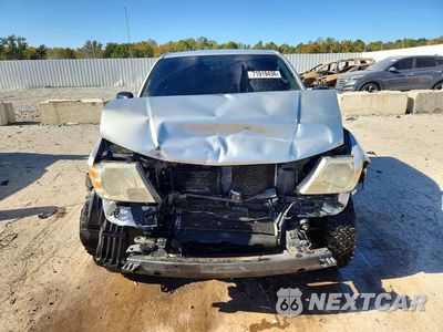Piąte zdjęcie samochodu w środku: 2011 NISSAN FRONTIER S VIN:1N6BD0CT3BC425651 - miniatura