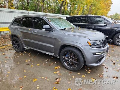 Czwarte zdjęcie samochodu z boku: 2016 JEEP GRAND CHEROKEE SRT-8 VIN:1C4RJFDJ0FC672769 - miniatura