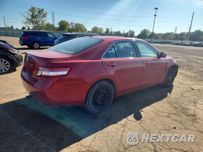 Trzecie zdjęcie samochodu z tyłu: 2011 TOYOTA CAMRY LE VIN:4T1BF3EKXBU182428 - miniatura