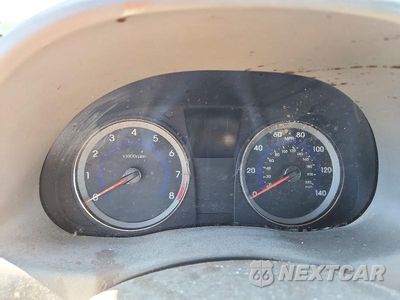 Zdjęcie 9 z 12 samochodu: 2014 HYUNDAI ACCENT GLS VIN:KMHCU4AE6EU735497 - miniatura
