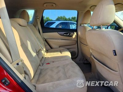 Zdjęcie 11 z 13 samochodu: 2015 NISSAN ROGUE S VIN:5N1AT2MT5FC787994 - miniatura