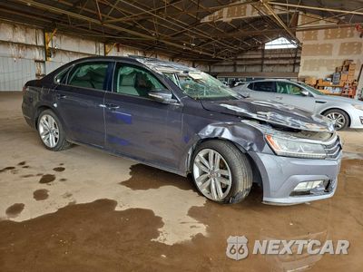 Czwarte zdjęcie samochodu z boku: 2018 VOLKSWAGEN PASSAT SE VIN:1VWBA7A33JC026158 - miniatura