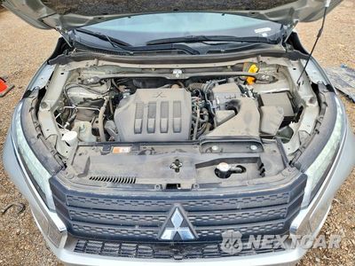 Zdjęcie 12 z 13 samochodu: 2025 MITSUBISHI ECLIPSE CROSS SE VIN:JA4ATWAA3SZ006681 - miniatura