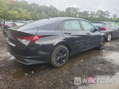 Trzecie zdjęcie samochodu z tyłu: 2021 HYUNDAI ELANTRA SEL VIN:5NPLS4AG5MH006122 - miniatura