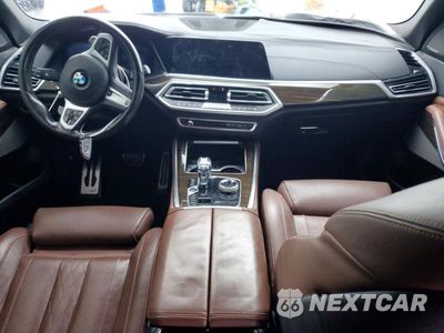Zdjęcie 8 z 13 samochodu: 2019 BMW X5 XDRIVE50I VIN:5UXJU2C53KLN65788 - miniatura