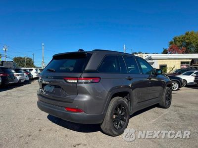 Czwarte zdjęcie samochodu z boku: 2024 JEEP GRAND CHEROKEE LIMITED VIN:1C4RJHBG4RC700144 - miniatura