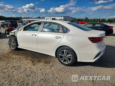 Drugie zdjęcie samochodu z przodu: 2023 KIA FORTE LXS VIN:3KPF24AD0PE631359 - miniatura