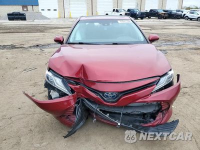 Piąte zdjęcie samochodu w środku: 2020 TOYOTA CAMRY XLE VIN:4T1F31AK8LU528966 - miniatura