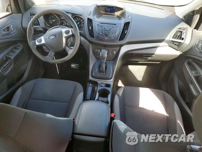 Zdjęcie 8 z 13 samochodu: 2014 FORD ESCAPE S VIN:1FMCU0F76EUC57570 - miniatura