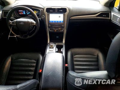 Zdjęcie 8 z 12 samochodu: 2020 FORD FUSION SE VIN:3FA6P0HD5LR188778 - miniatura