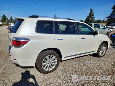 Trzecie zdjęcie samochodu z tyłu: 2013 TOYOTA HIGHLANDER HYBRID LIMITED VIN:JTEDC3EH6D2016296 - miniatura