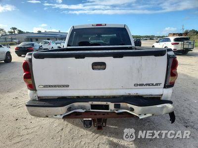 Zdjęcie 6 z 12 samochodu: 2004 CHEVROLET SILVERADO C1500 VIN:2GCEC13T141335139 - miniatura
