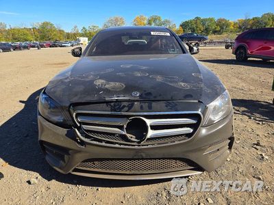 Piąte zdjęcie samochodu w środku: 2018 MERCEDES-BENZ E 300 4MATIC VIN:WDDZF4KB8JA354815 - miniatura