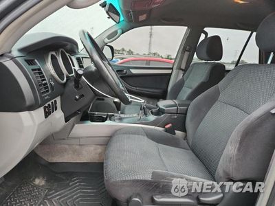 Zdjęcie 7 z 13 samochodu: 2004 TOYOTA 4RUNNER SPORT EDITION VIN:JTEBT14R840033084 - miniatura