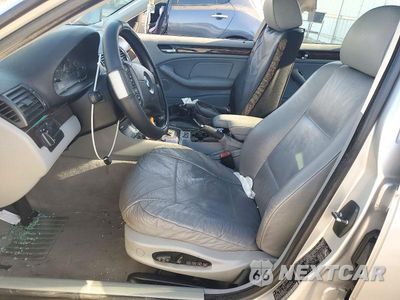 Zdjęcie 7 z 12 samochodu: 2001 BMW 325 I VIN:WBAAV33461FU79929 - miniatura