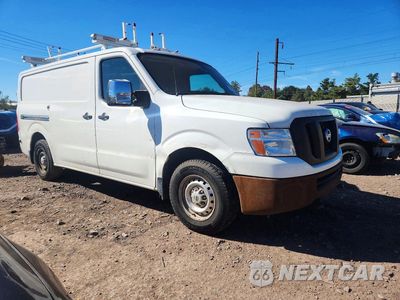 Czwarte zdjęcie samochodu z boku: 2016 NISSAN NV 3500 HD S VIN:1N6AF0KY6GN805758 - miniatura
