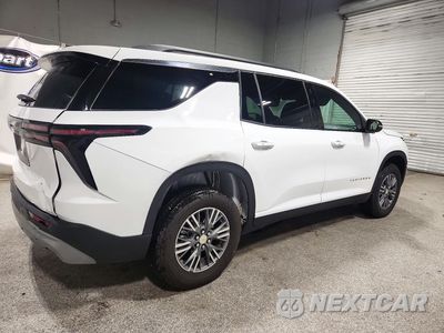 Trzecie zdjęcie samochodu z tyłu: 2026 CHEVROLET TRAVERSE LT VIN:1GNERGKS0TJ321500 - miniatura