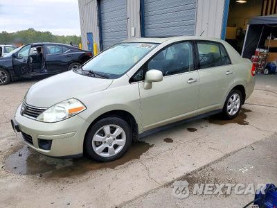 2008 NISSAN VERSA 1.8 S 3N1BC11E88L446592 - główne zdjęcie licytacji z USA - miniatura