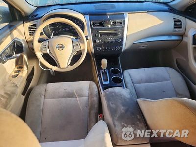 Zdjęcie 8 z 12 samochodu: 2013 NISSAN ALTIMA 2.5 VIN:1N4AL3AP2DN472577 - miniatura