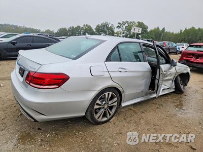 Trzecie zdjęcie samochodu z tyłu: 2016 MERCEDES-BENZ E 350 4MATIC VIN:WDDHF8JB5GB229939 - miniatura