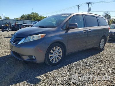 2011 TOYOTA SIENNA XLE 7-PASSENGER 5TDDK3DC5BS025011 - główne zdjęcie licytacji z USA - miniatura