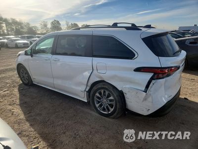Drugie zdjęcie samochodu z przodu: 2021 TOYOTA SIENNA LE VIN:5TDBSKFC5MS010364 - miniatura
